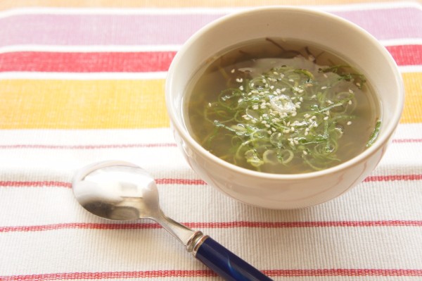 ネバネバ海藻スープ